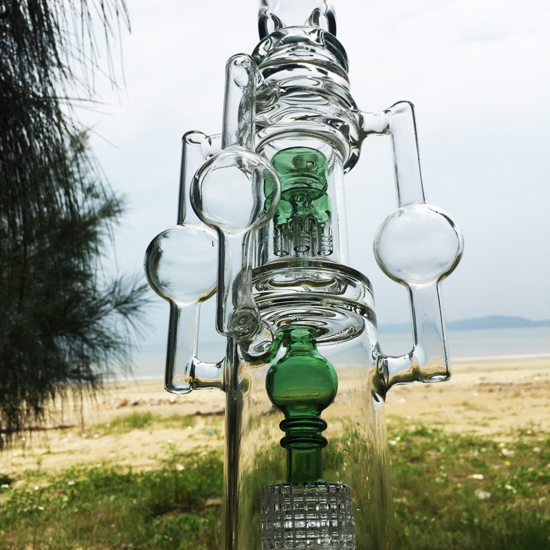 Luxury Tower of Isaac Design Glass Water Smoking Pipes (ES-GD-272)