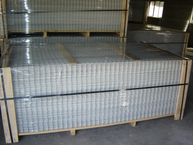 PVC Welded Wire Mesh Used in Protection and Construction