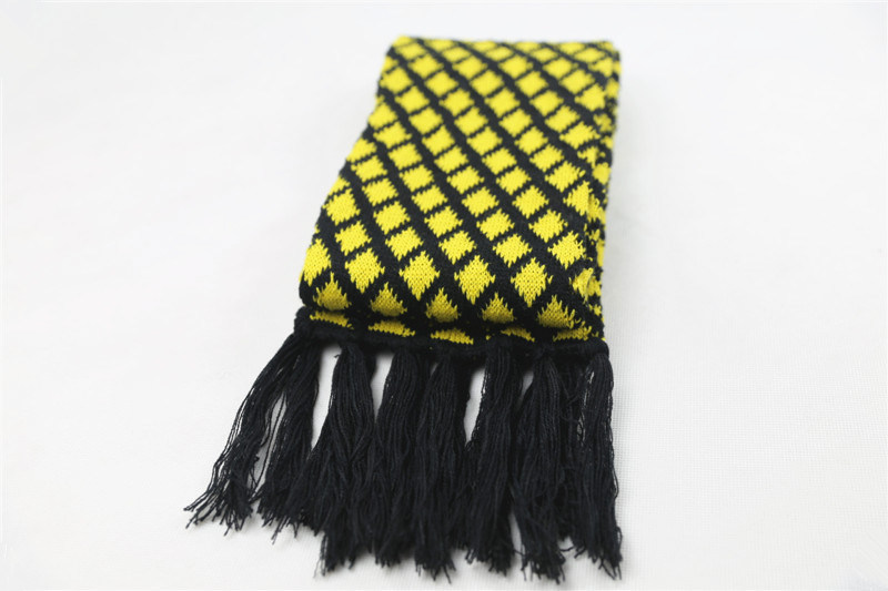 Unisex Winter Warm Diamond Checked Fringes Heavy Knitted Scarf (SK174)