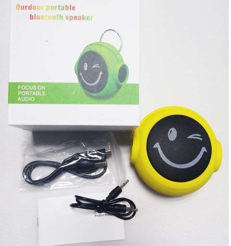 Multifunctional Smile Face Mini Bluetooth Speaker