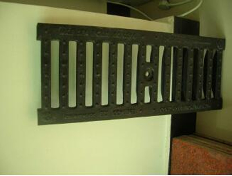 Heavy Duty Trench Frame and Press Slotted Drain Grating