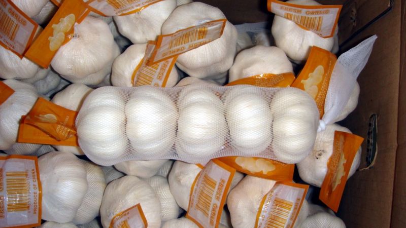 Small Mesh Bag Packing Pure White Garlic