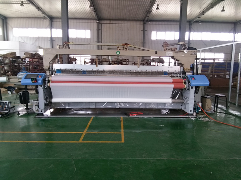 Jlh8200 New Type High Speed Water Jet Loom (ZW8100)