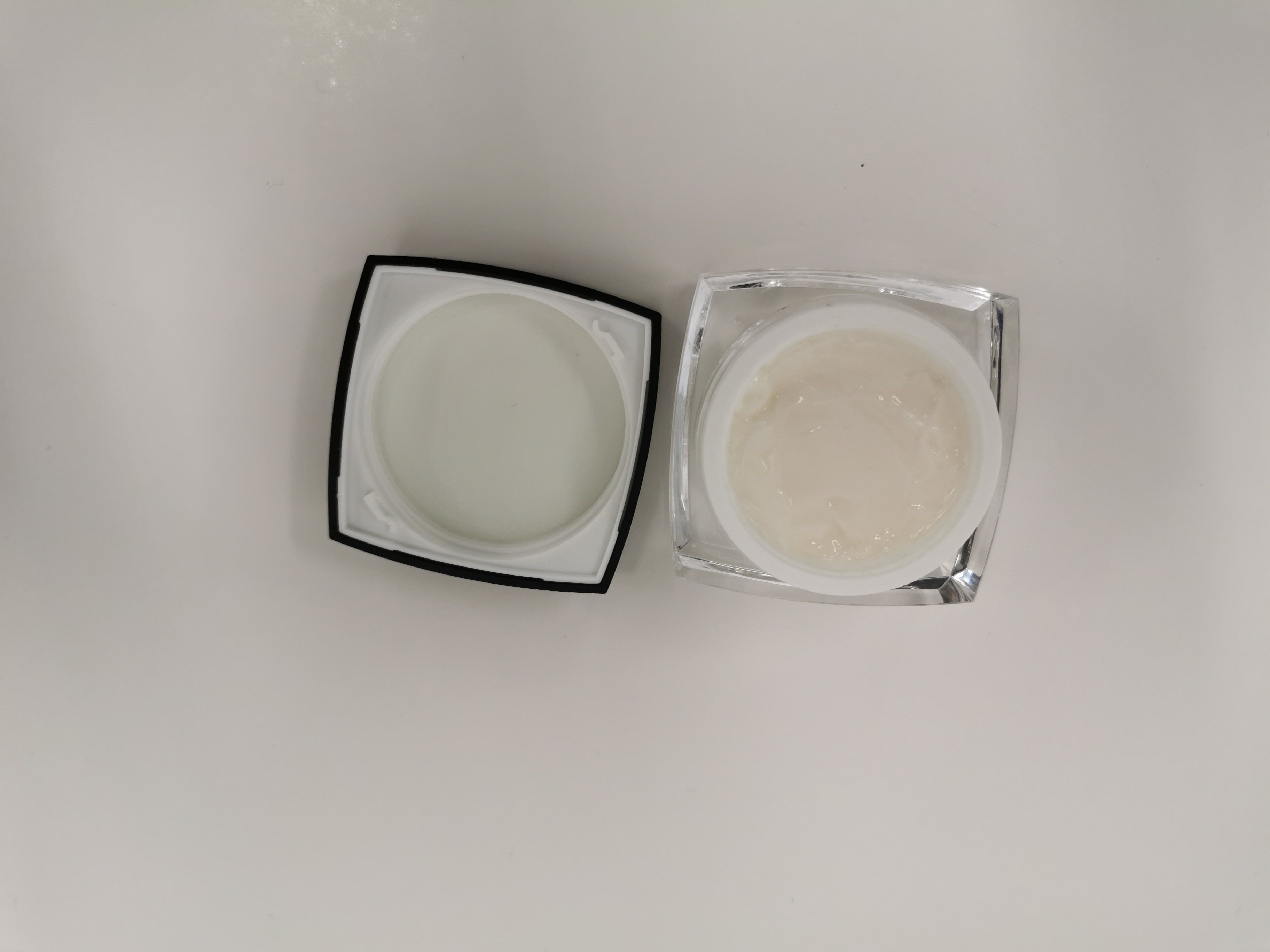 tight repair eye essence