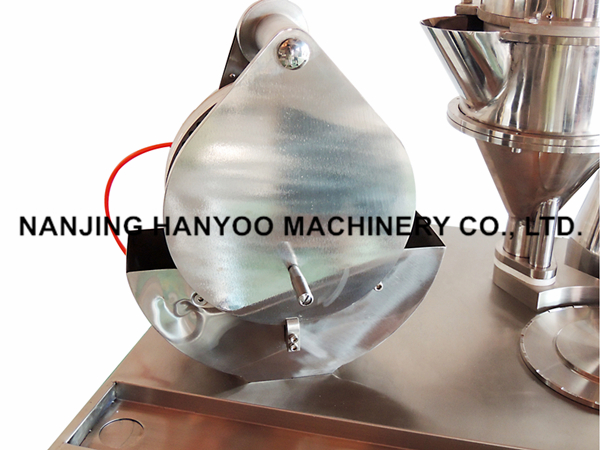 Ce GMP Quality Low Price Semi Automatic Capsule Filling Machine (Improved on DTJ-V)