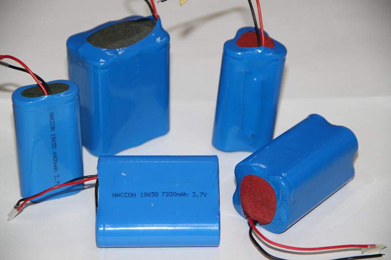 Li-ion Cylindrical Battery 18650 Battery (3.7V, 18650, 2700mAh)