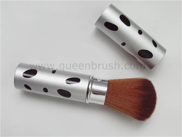 High Quality Private Label Cosmetic Brush Retractable Brush