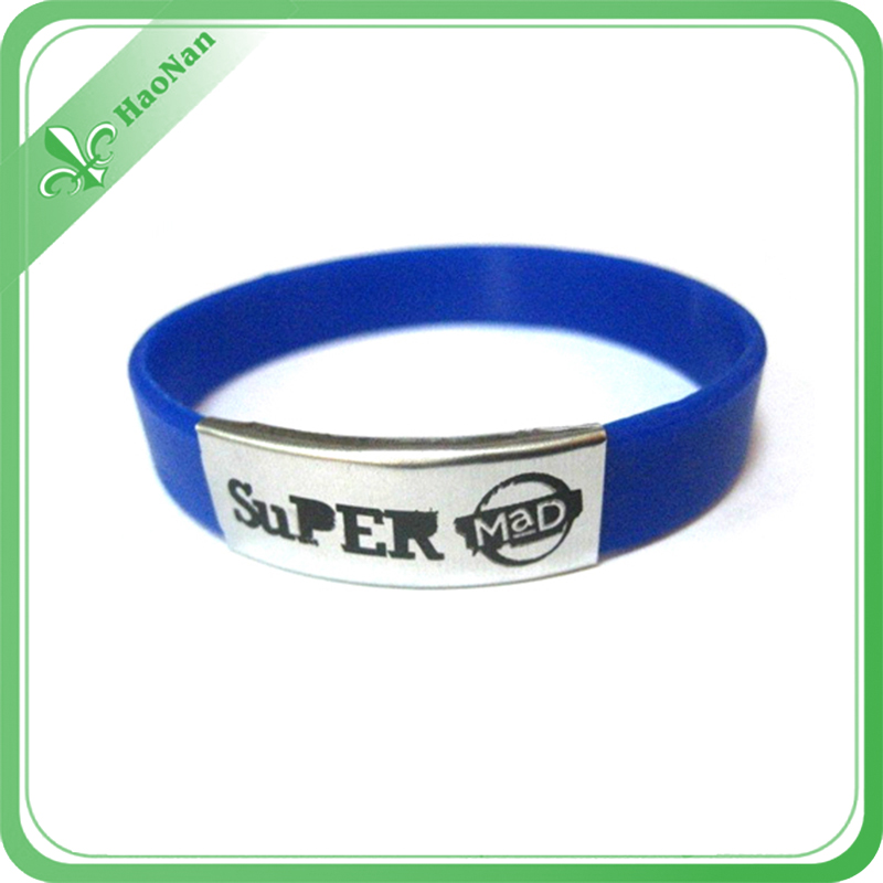 Manufacture Direct Sell Attractive and Best Price Debossed Silicon Wristband