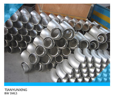 PT Testing Seamless Stainless Steel Pipe Fittings