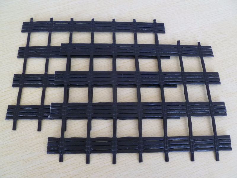 Biaxial Polyester Geogrid for Road Construction