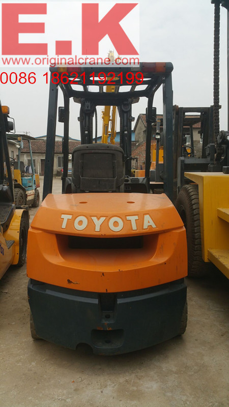 Japanese Forklift Used Diesel Engine Toyota Forklift 3ton (FD30)