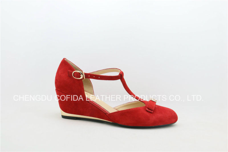 Wedge Heel Genuine Leather Women Shoe with Sweet Design