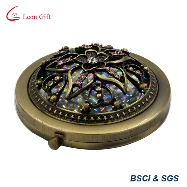 Metal Beautiful Makeup Mirror for Girl