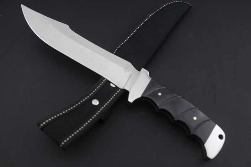 Wood Handle Hunting Knife (SE-0444)