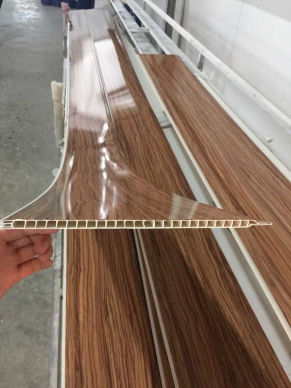 Iraq Hotselling 25cm Laminated PVC Wall Panel PVC Ceiling Board