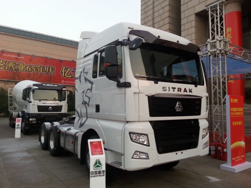 Sitrak C7h 6X4 360PS Tractor Truck