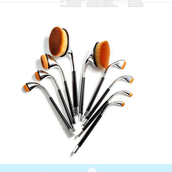 2016 New Arrival Silver 9PCS Hot Sale Golf Oval Make up Brushes