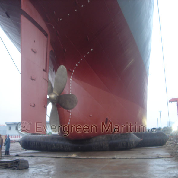 Evergreen Inflatable Cylindrical Rubber Launching Marine Airbags Used for Ships, Vessels, in Turkey and Brazil Shipyards