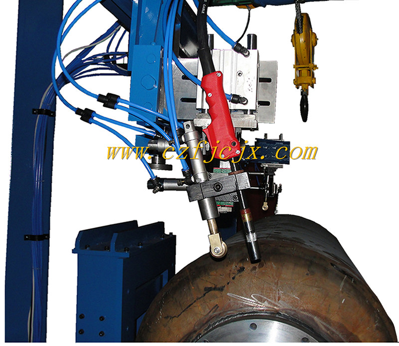 Circumferential Seam Welding Equipment with Two Torches