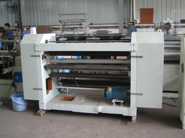 Vertical Automatic Slitting & Rewinding Machine (WFQ700-1300)