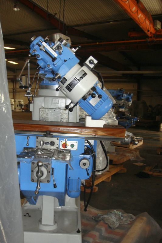 Vertical Turret Milling Machine (XU6325)