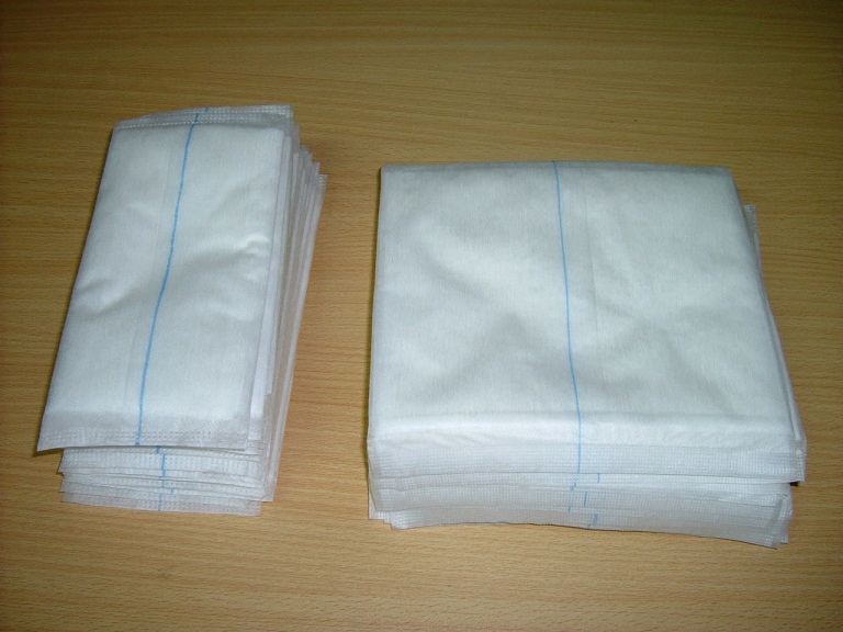 Disposable Underpads in Bales Health Products for Adults (FL-004)