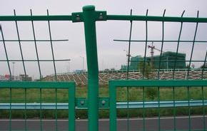 Anti-Corrosion Frame Fence in Factory for Railway