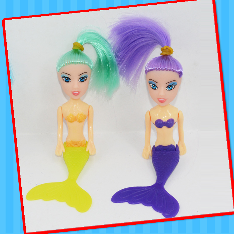 Plastic Sea Mermaid Girl Toy with Candy