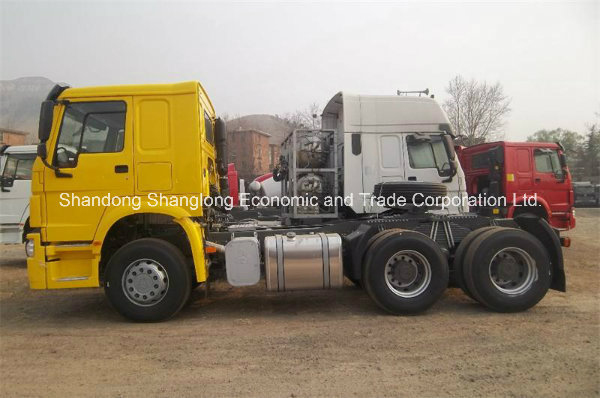 Sinotruck HOWO 6X4 336HP 40ton Tractor Truck (Zz4257n3247c1)