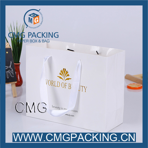 Elegant White Paper Garment Bag with Gold Logo Hot Stamping