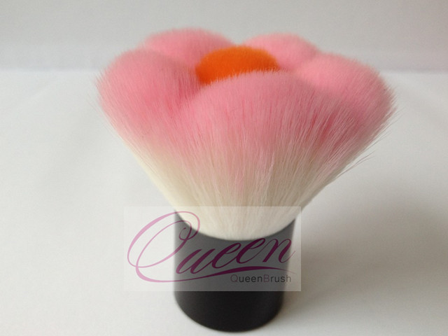 Synthetic Hair Flower Kabuki Brush