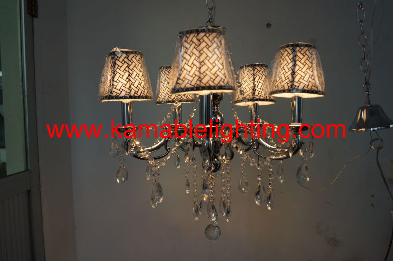 Modern New Design Lampshade Crystal Chandelier (9227-5)