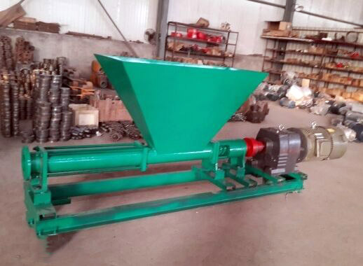 screw pump with open throat