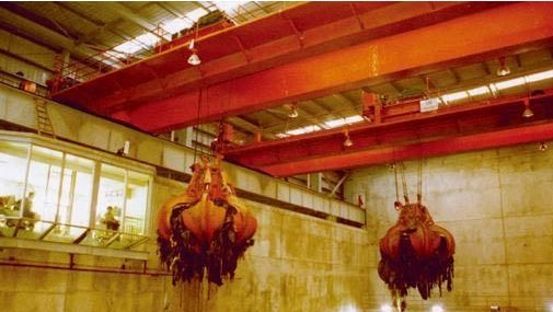 Double beams overhead Bridge cranes with Hydraulic Bucket