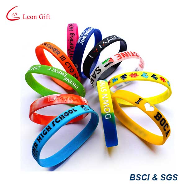 Customized Company Logo Silicon Bracelet Wristband Text World