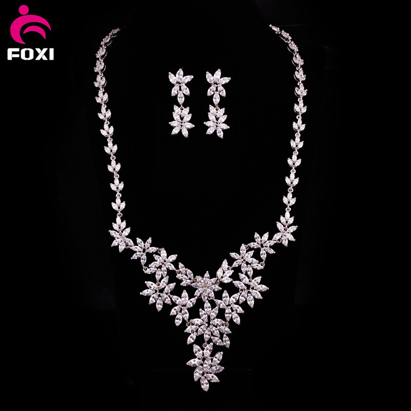 Luxury Fashion Best Price Cubic Zircon Gold Jewelry Set for Women Party Gift