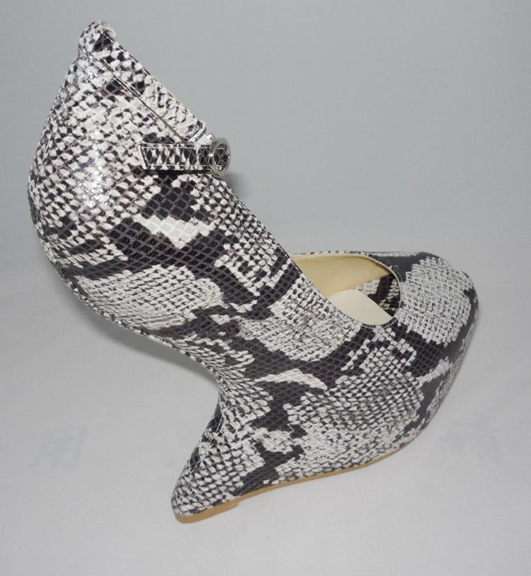 New Fashion Ladies High Heel Sandals (HCY02-1386)