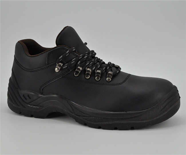 High Quality Smooth Leather Safety Shoes with Lace Ufb058