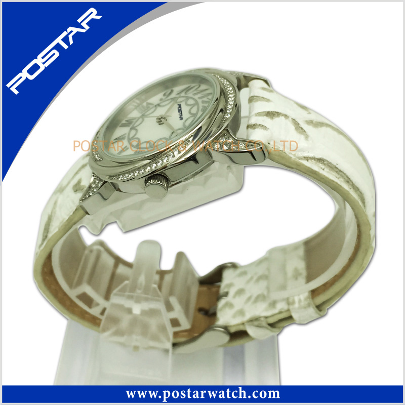 Ce Wholesale Stainless Steel Watch with Snake Skin Band