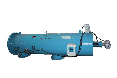 Automatic Cleaning Water Filtration with Suction and Brush