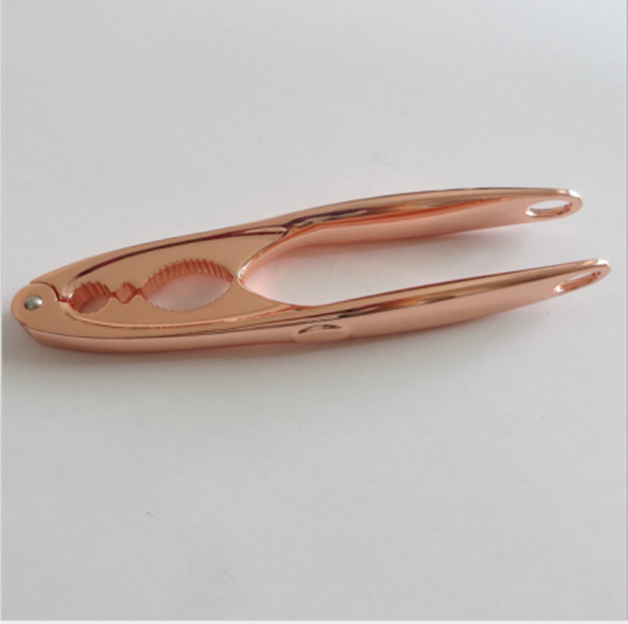 Zinc-Alloy Easy Kitchenware Nut Cracker