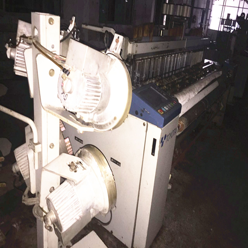 Second-Hand Toyota710 Dobby Shedding Air Jet Weaving Machine