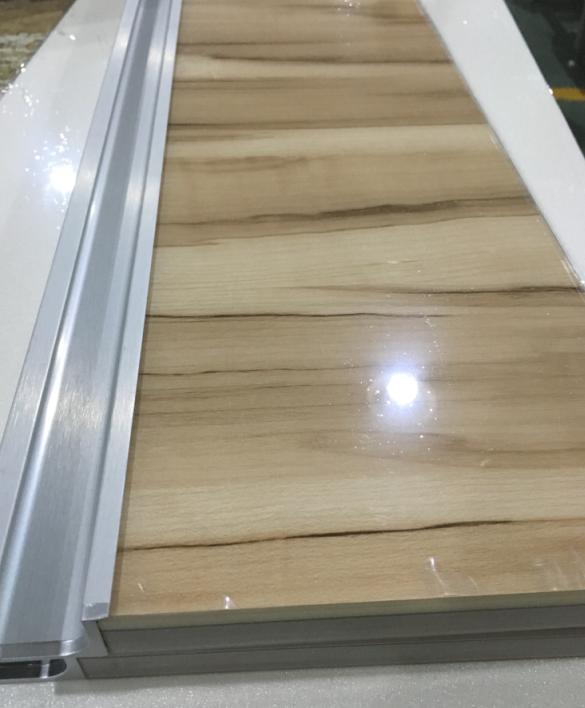 Woodgrain Acrylic Kitchen Cabinet Doors (customized)