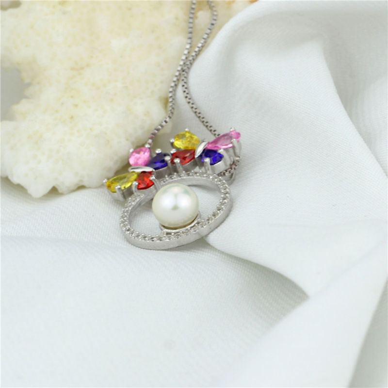 Colorful Zircon Fashionable Pure Natural Pearl Pendant
