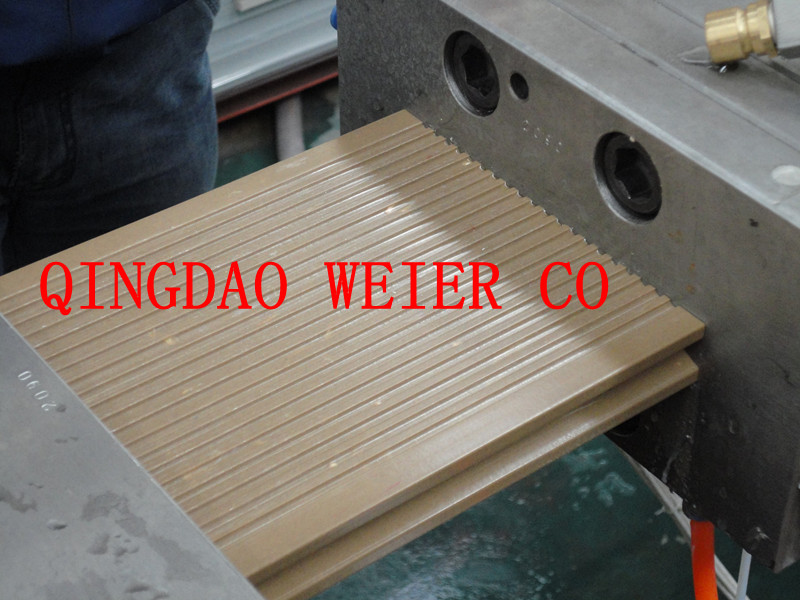 Wood Plastic Profile Extrusion Machinery with CE Certificate (SJSZ-65/132)