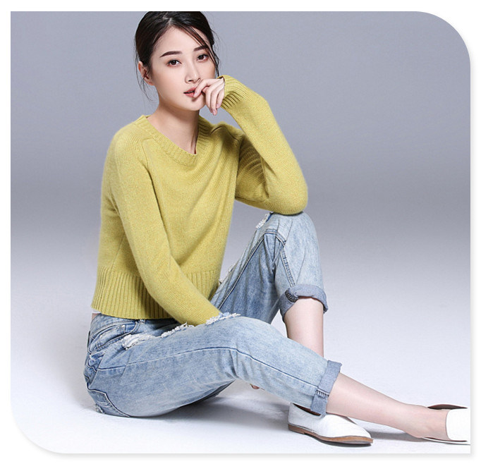 Ladies' Slim Fit Sweater Short Pure Cashmere Top Pullover with Crew Neck and Long Sleeves