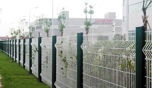 Triangle Bending Welded Wire Mesh Fence