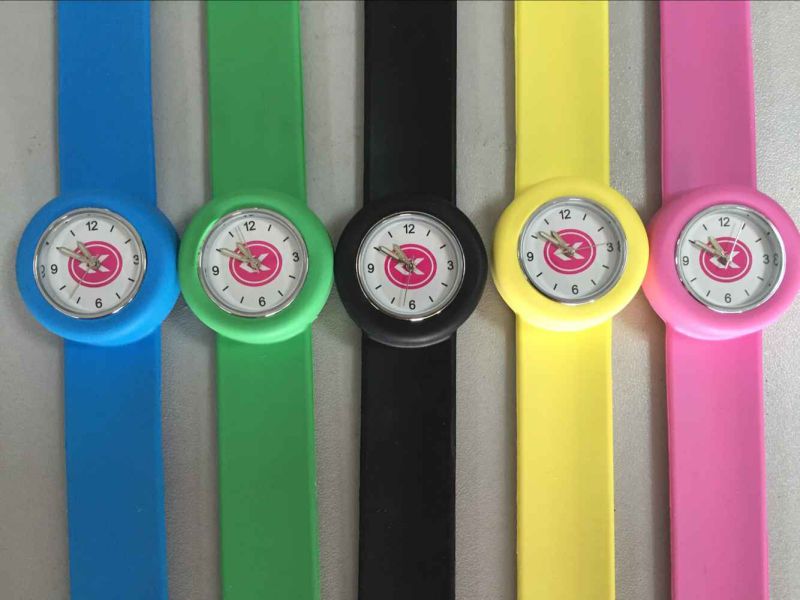 New OEM Japan Movement Kids Watch with Waterproof