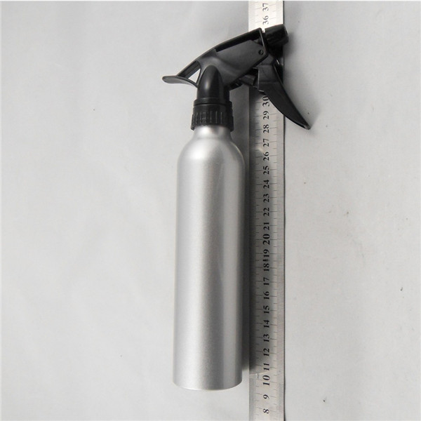 Sliver Aluminum Bottle with Black Sprayer (AB-011)