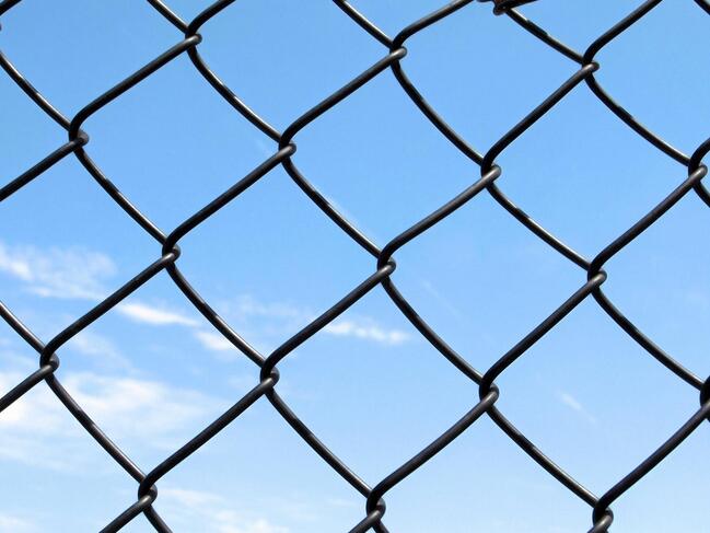 China Factory Used Chain Link Fence for Wholesale